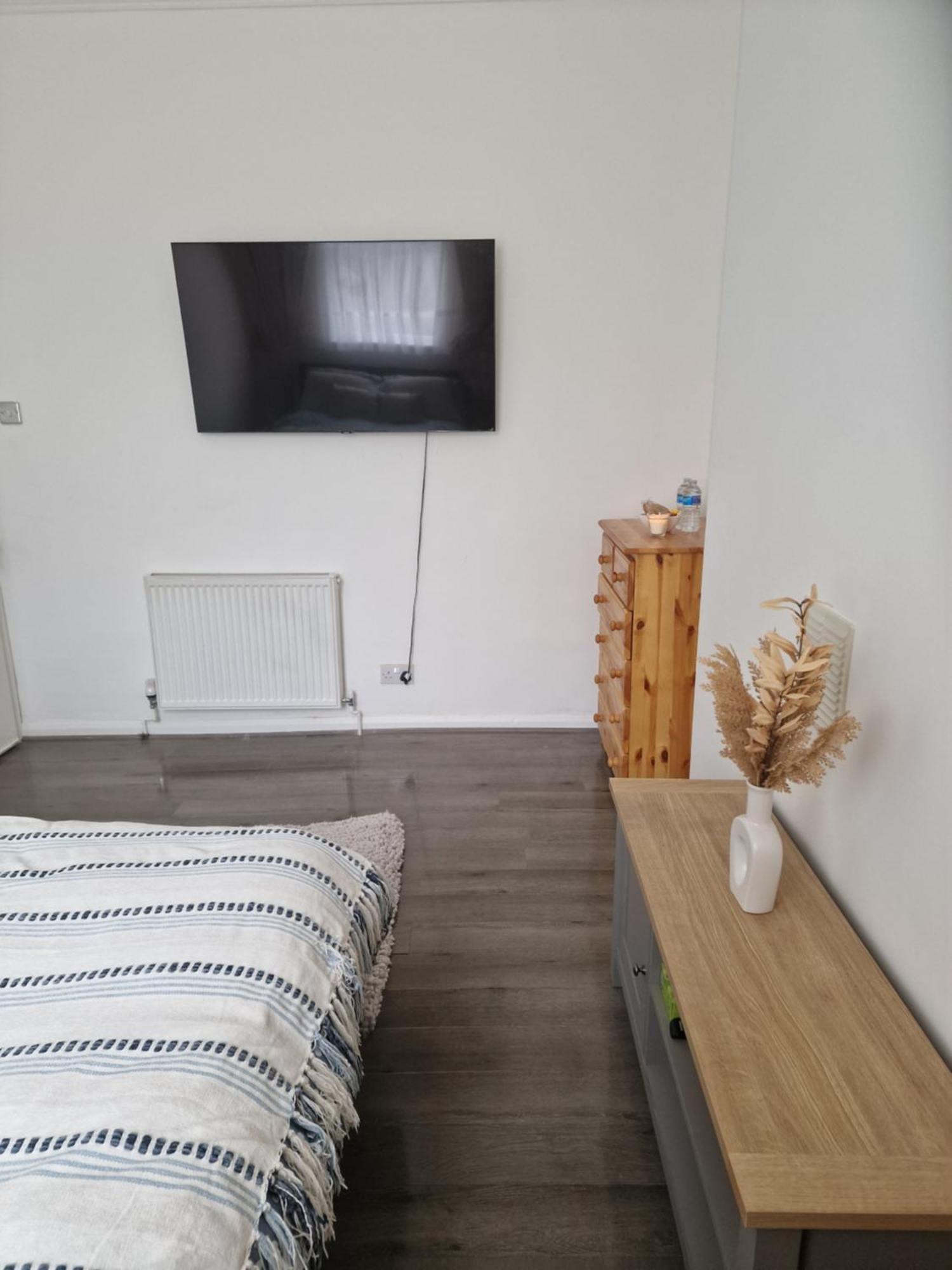 One Room In Stoke Newington 伦敦 外观 照片