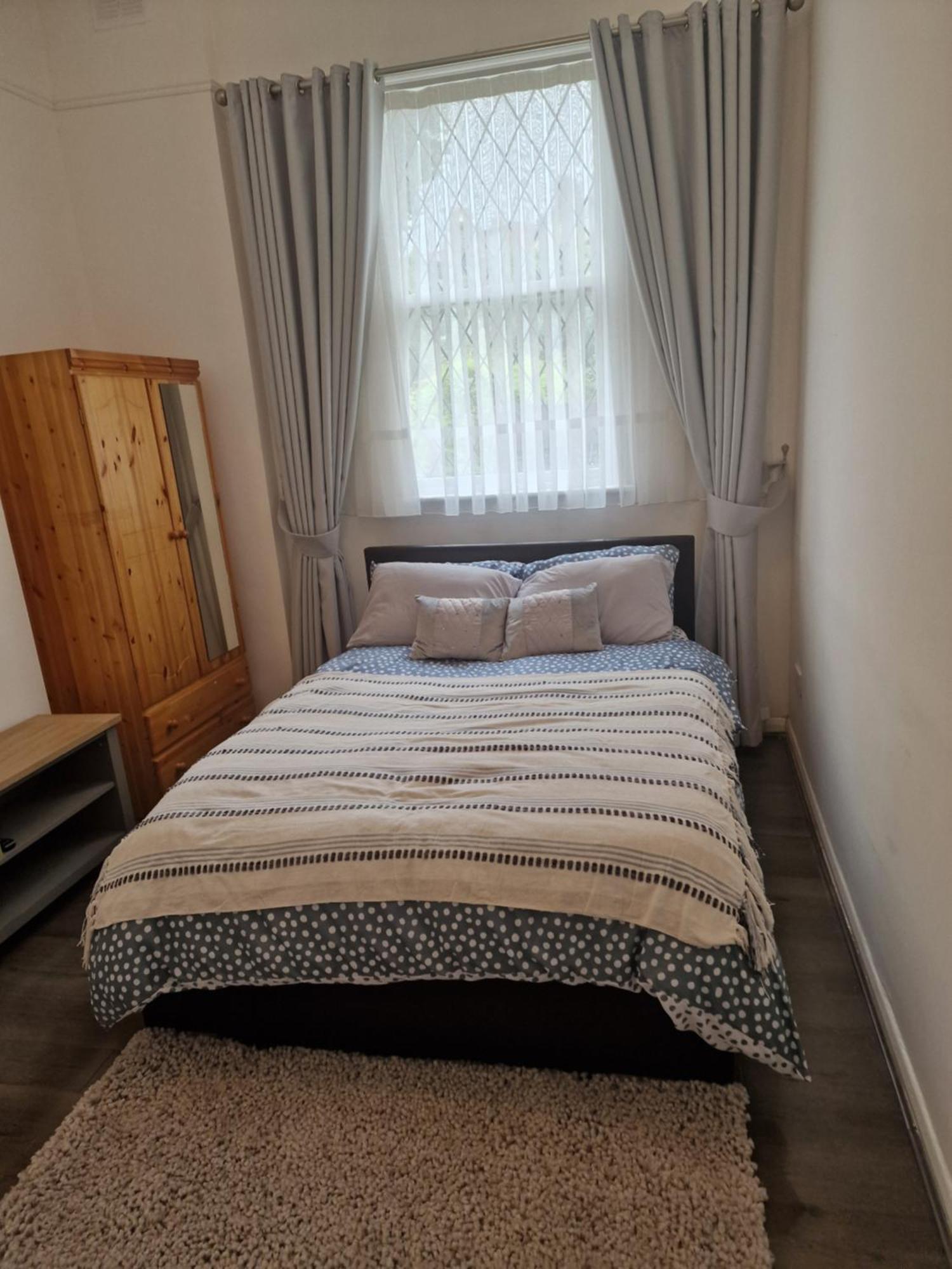 One Room In Stoke Newington 伦敦 外观 照片